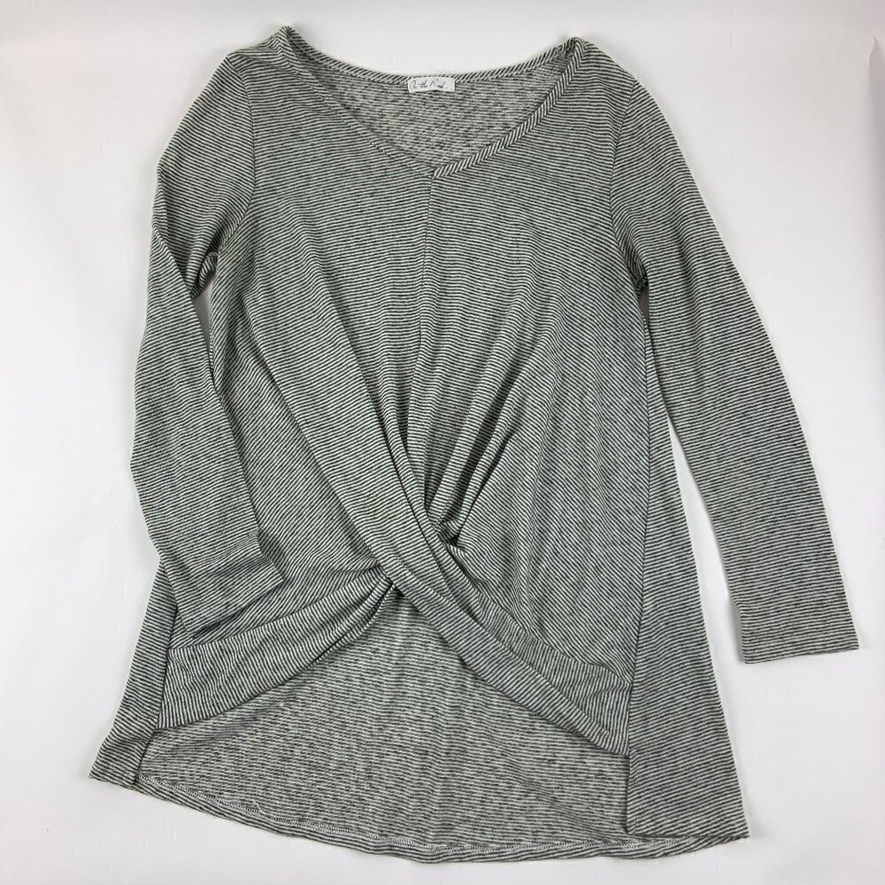 On The Road Womens T Shirt Quarter Sleeve V Neck Green Stripes See Measurements